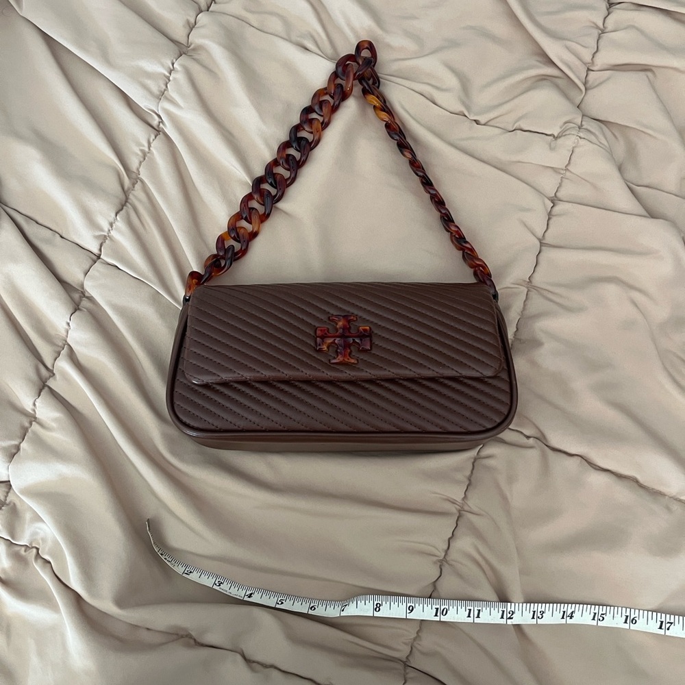 Tory Burch Kira Moto ~ Quilted Shoulder Bag with Tortoiseshell Chain - Picture 8 of 8